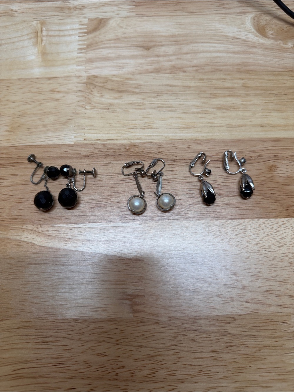 Vintage Classic Black and Pearl Clip-On Earrings